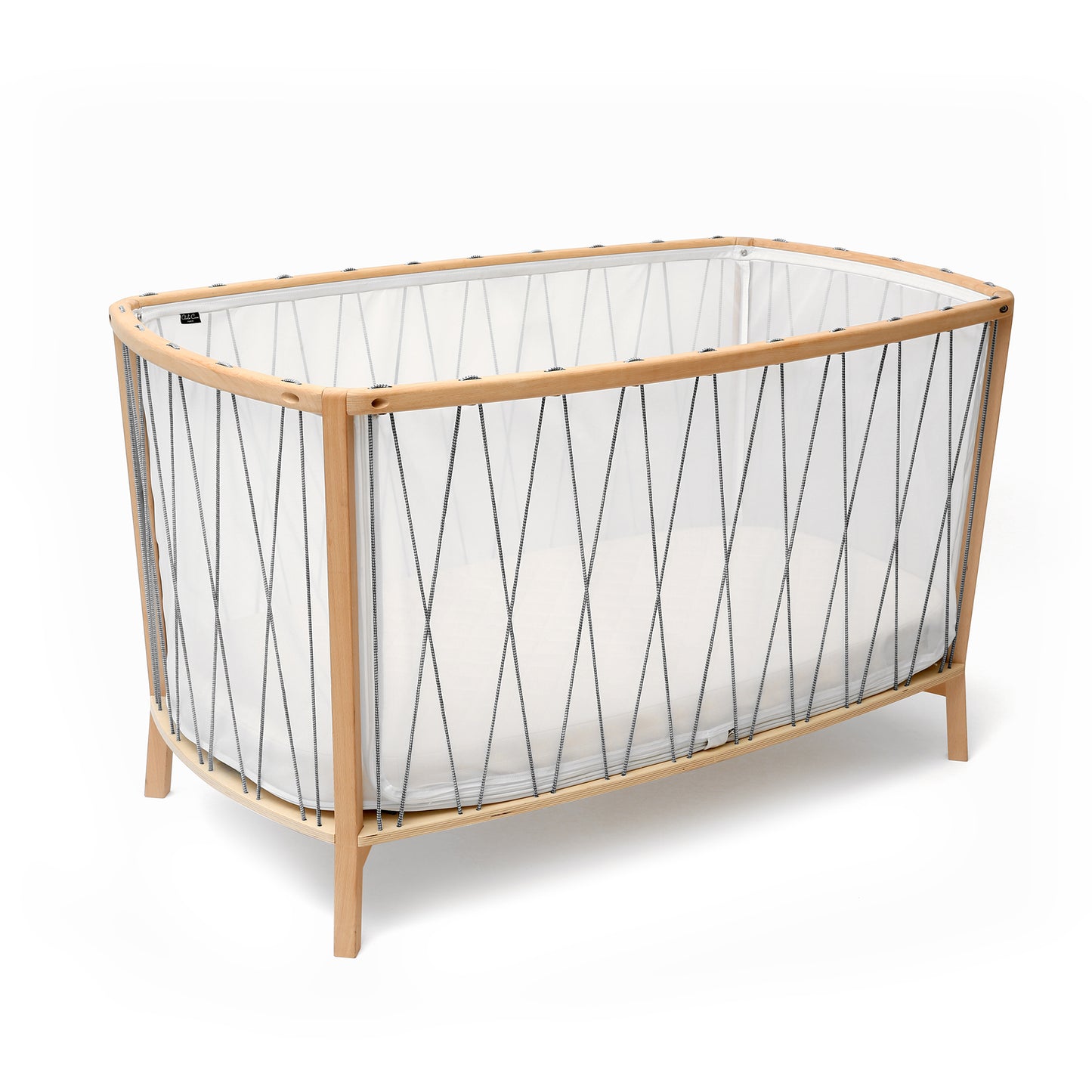 KIMI Baby Bed Schwarz Weisse Kordeln